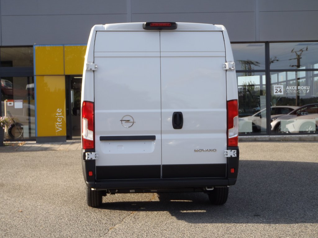 Opel Movano