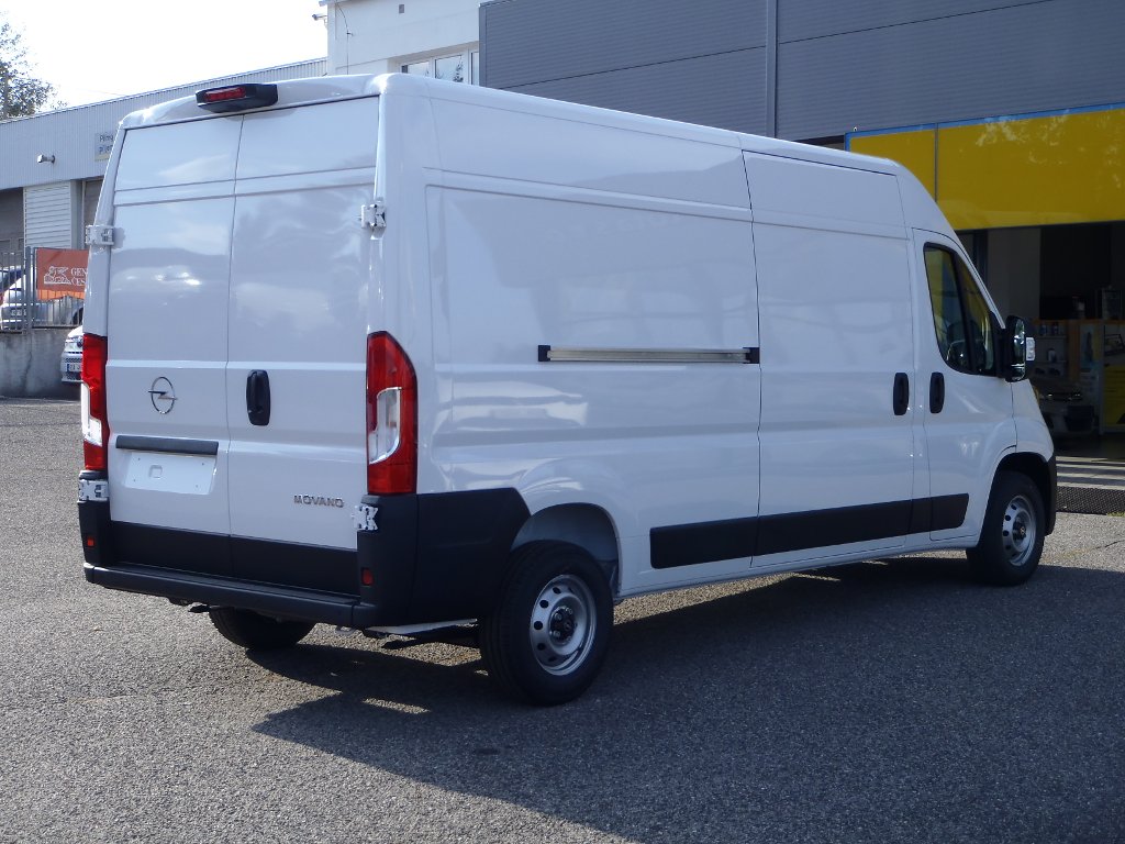Opel Movano
