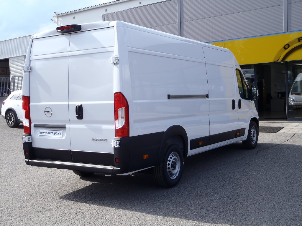 Opel Movano