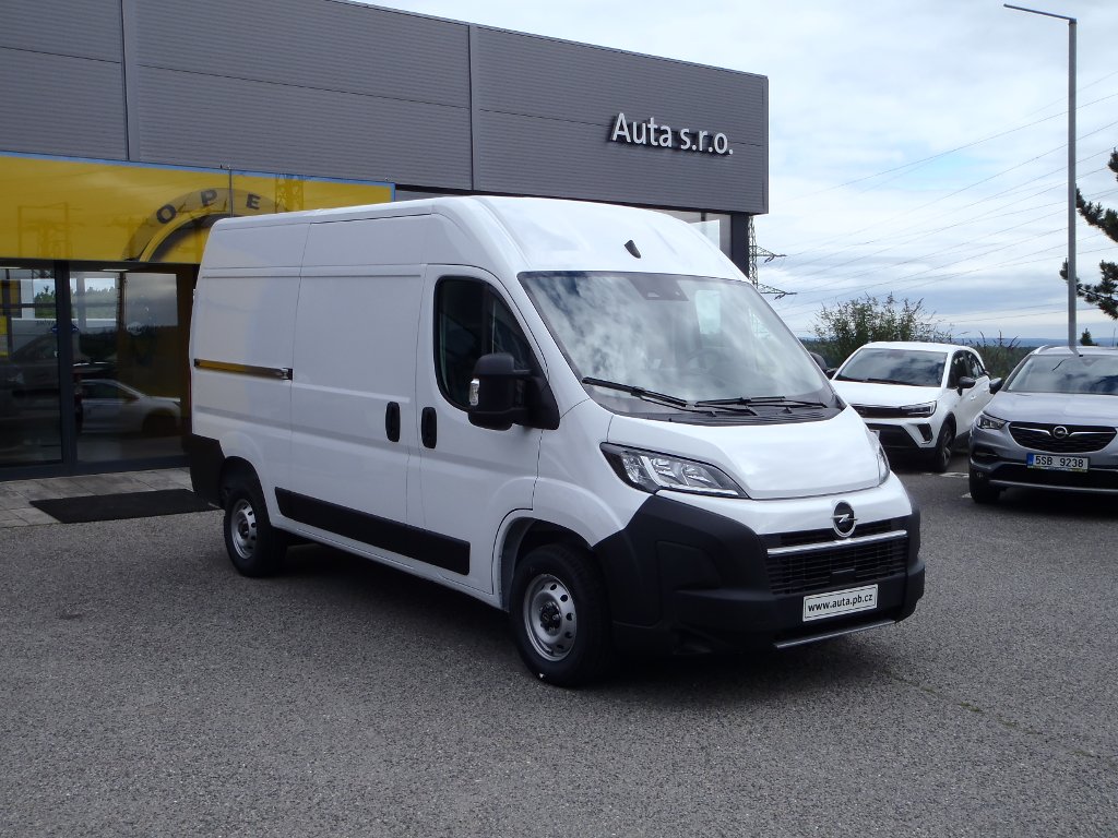 Opel Movano