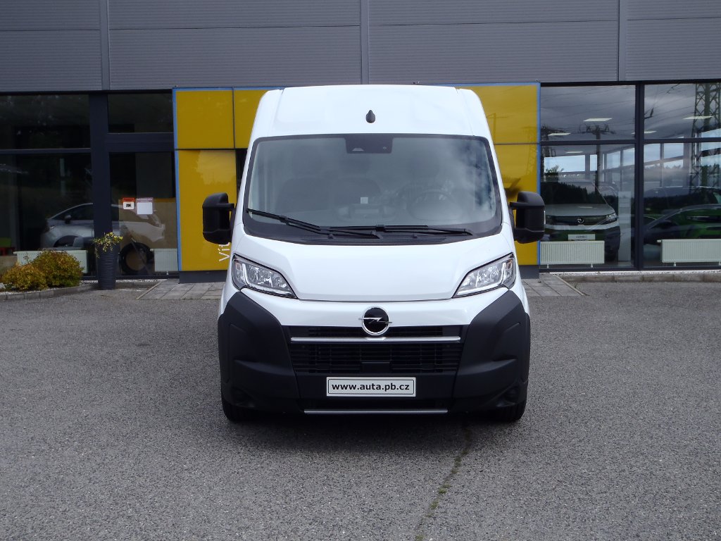 Opel Movano