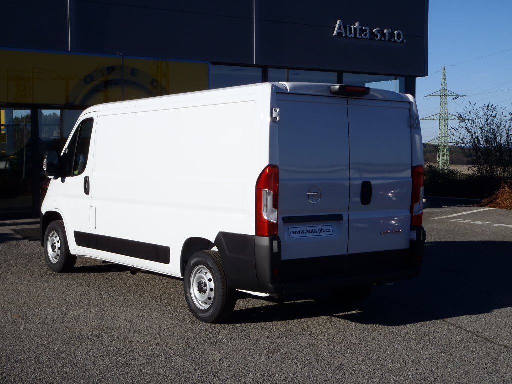 Opel Movano