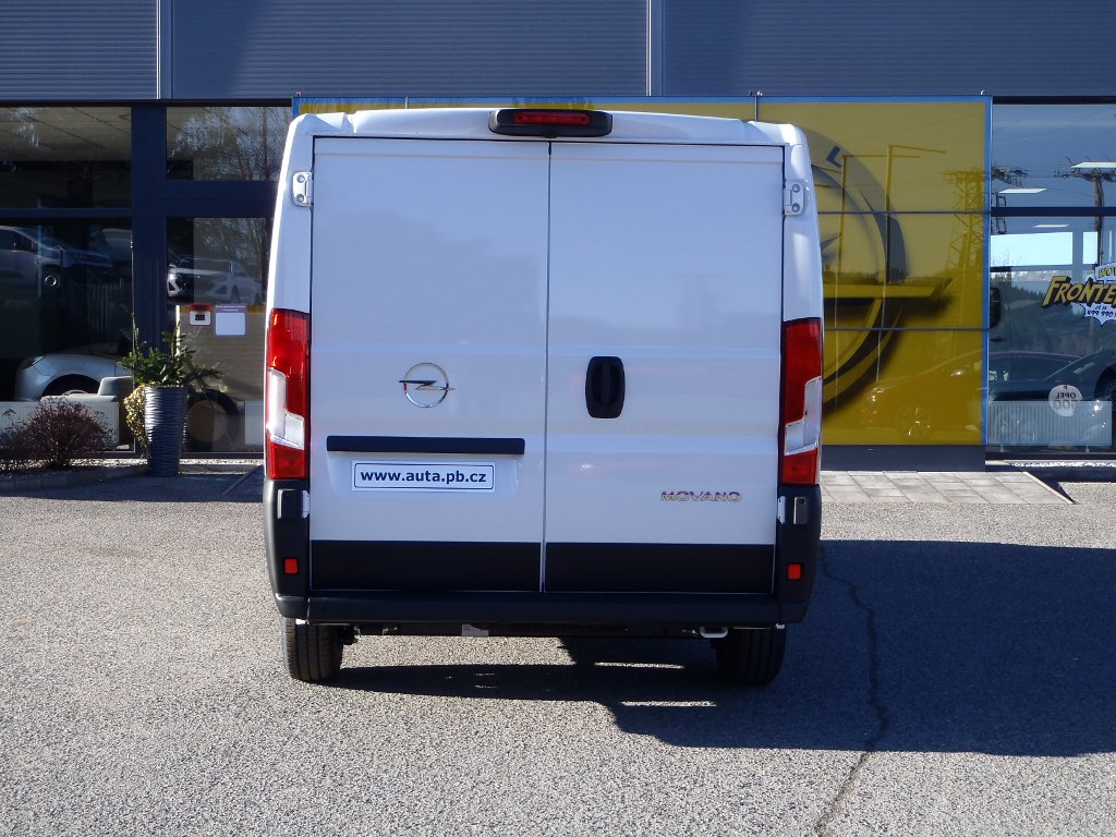 Opel Movano