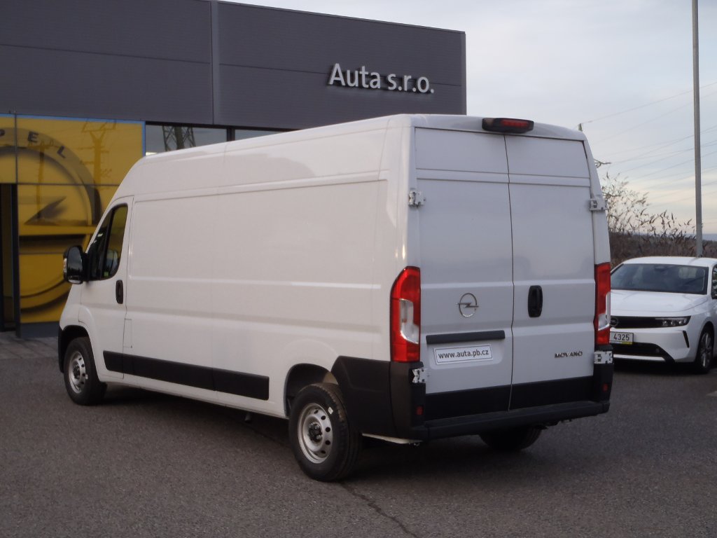 Opel Movano